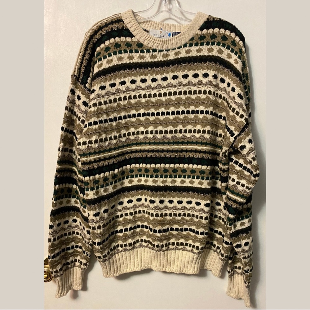 Bill Blass Size Large Crew Neck Sweater